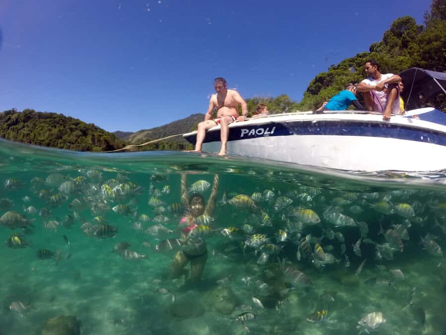 Angra dos Reis and Ilha Grande: Small-Group Fast-Boat Tour - The 14-Hour Rhythm: Rio Transfer, Snack Stop, and Island Hopping
