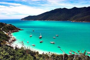 Arraial do Cabo Tour from Rio de Janeiro - Beach walk in Arraial do Cabo: the calm moment before the highlights