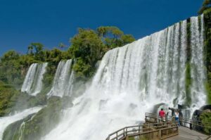 From Foz do Iguaçu: Argentinean Falls Tour with Pickup - Hotel pickup and how you avoid the day slipping away