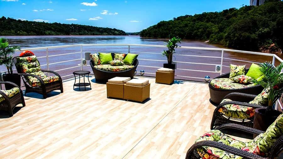From Foz do Iguaçu: Sunset Catamaran Tour with Meal - Boarding Kattamaram II: A/C, bar, and dinner without the hassle
