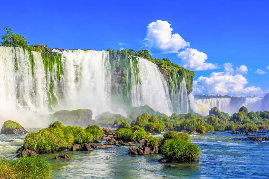 From Puerto Iguazu: Brazilian Side of the Falls with Ticket - The visitor station stop: where you get bearings fast
