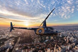 Helicopter Flight over São Paulo City - Flyovers that map São Paulo’s story in minutes