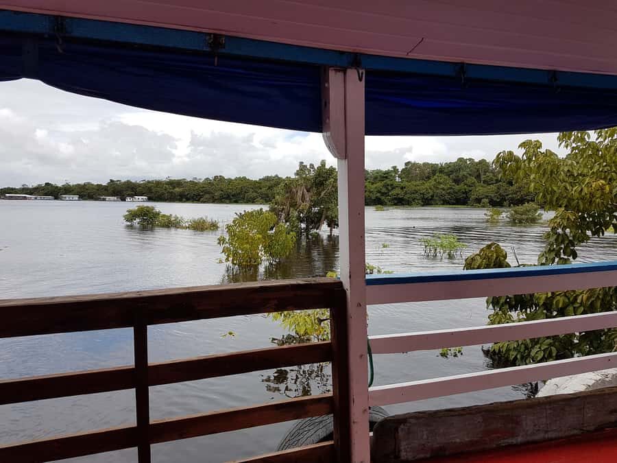 Manaus to Santarém: 36-Hour Ferry on the Amazon - Your Cabin or Hammock: Choosing Comfort Without Overspending