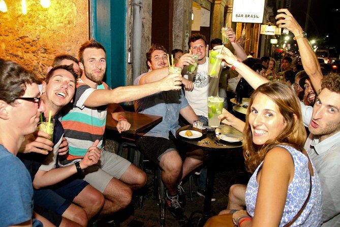 More than a Pub Crawl: An Authentic Night Experience in Rio - The 8:30 PM Start and the Pace You Should Expect