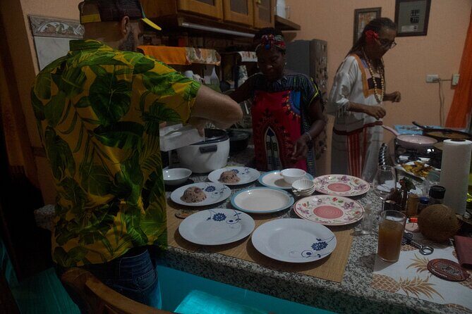 Private Native Caribbean Cooking in Puerto Viejo de Talamanca - Where you start: Soda Shekina and getting oriented fast