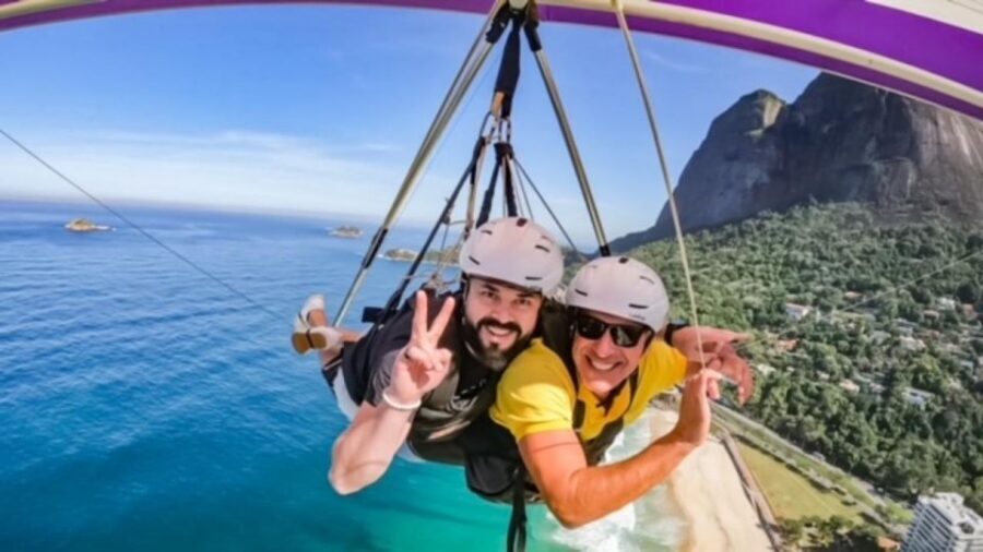 Rio de Janeiro: Hang Gliding Adventure - What you see over Rio: landmarks, coastline, and birds overhead
