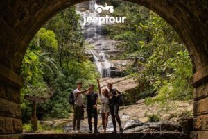 Rio de Janeiro Jeep Tour : Tijuca Forest - Cascatinha Taunay: 35 meters of waterfall and a useful break