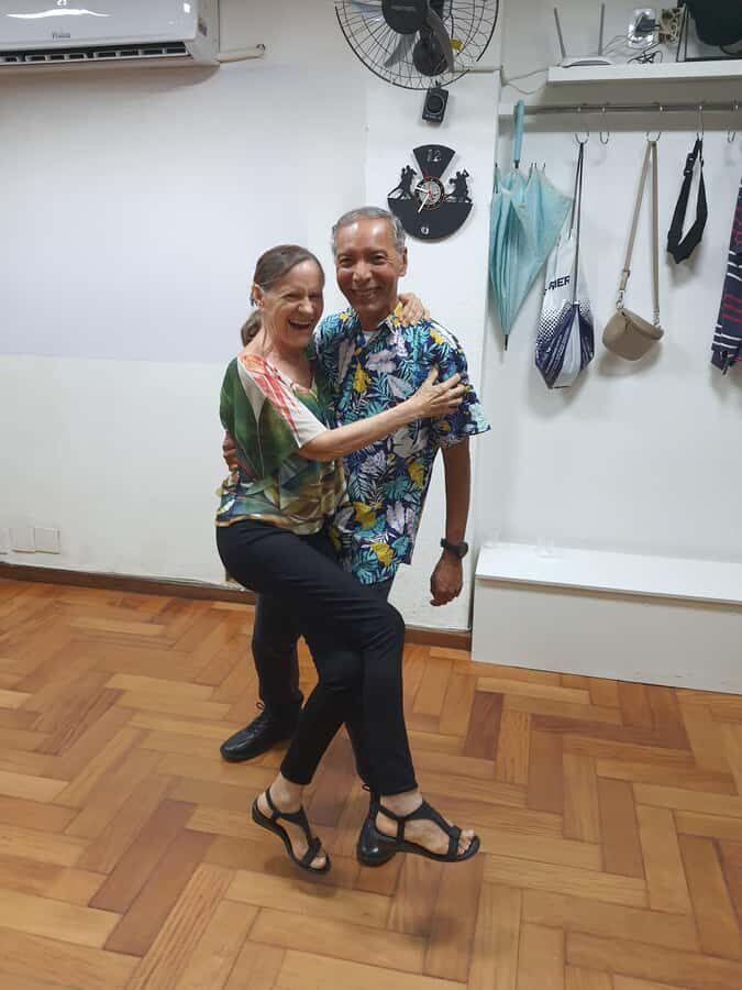 Rio de Janeiro: Local Experience in Forró dance - After class: transport to a local Forró club with a live band