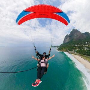 Rio de Janeiro : Paragliding Tandem Flights over Rio - The Short Transport Up to Pedra Bonita’s Ramp