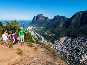 Rio de Janeiro: Vidigal Favela Tour and Two Brothers Hike - Where the tour starts and how the 5 hours usually play out